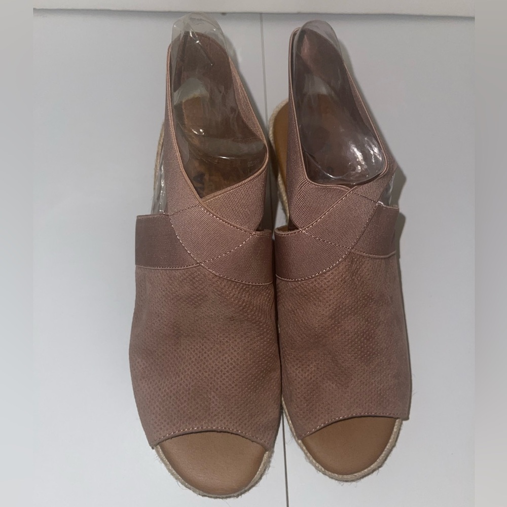 Sonoma wedge sandals